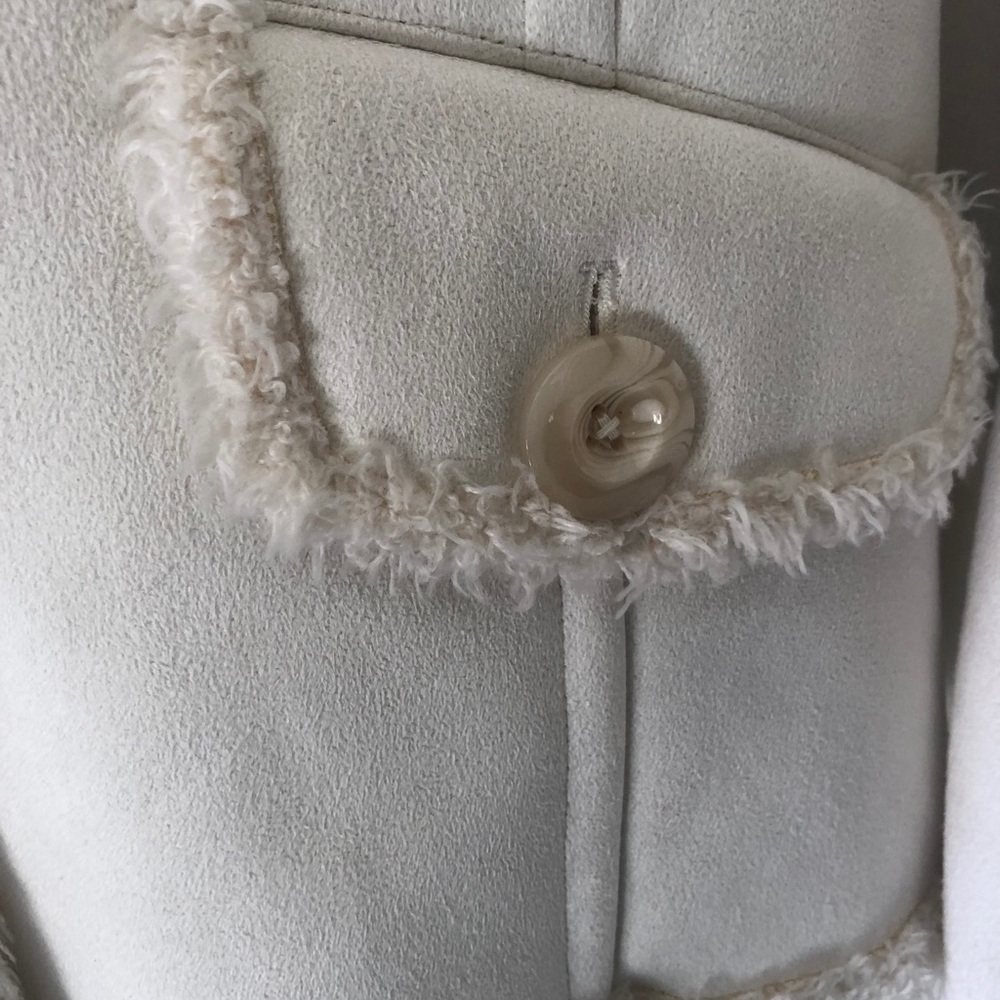 White Swede Jacket - Picture 4 of 5